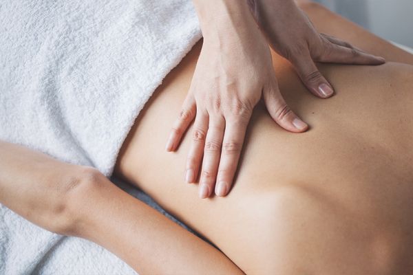 Tuina-Massage 4 pyhsiotherapie imrikehus blog tuina massage hero 2